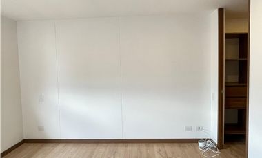 Apartamento en Arriendo Loma Los González Medellín