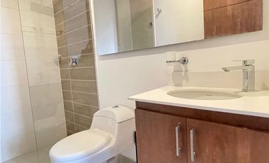 Apartamento en Arriendo Loma Los González Medellín