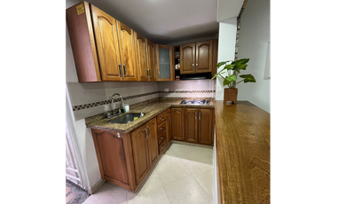 Vende Casa en unidad cerrada en San julian -poblado