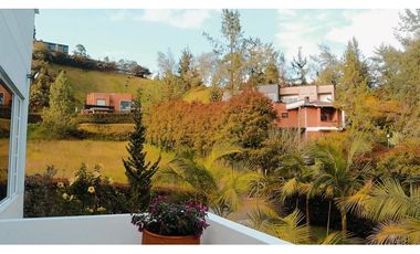 CASA EN VENTA SECTOR EL ESCOBERO - ENVIGADO