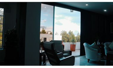 CASA EN VENTA SECTOR EL ESCOBERO - ENVIGADO
