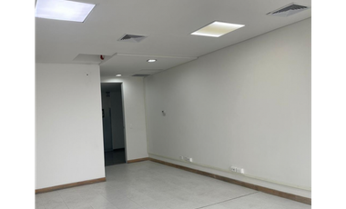 Vende Oficina  Piso alto linda vista cerca Mayorca-Envigado