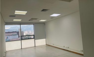 Vende Oficina  Piso alto linda vista cerca Mayorca-Envigado