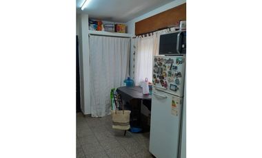 CASA + 2 DEPTOS + DEPOSITO - BARRIO SOL Y LAGO - VILLA CARLOS PAZ