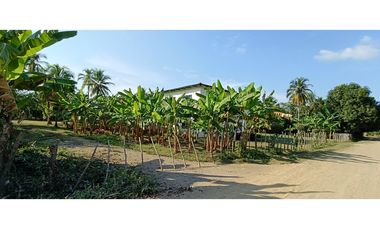 VENTA DE CASA FINCA AMOBLADA EN COTORRA CORDOBA