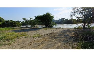 VENTA DE CASA FINCA AMOBLADA EN COTORRA CORDOBA