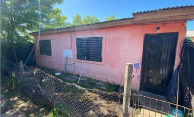 CASA + 2 DEPARTAMENTOS