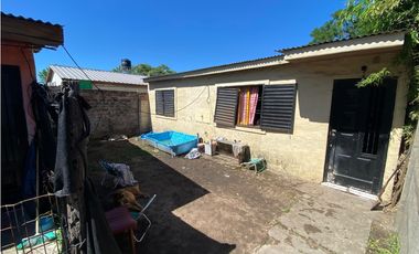 CASA + 2 DEPARTAMENTOS