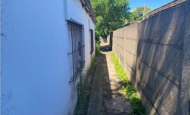 CASA + 2 DEPARTAMENTOS