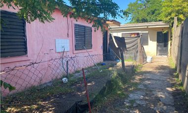 CASA + 2 DEPARTAMENTOS