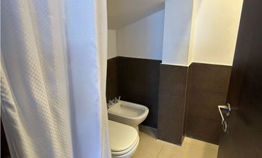 DEPARTAMENTO TRIPLEX ALQUILER temporada con jardín privado y parrilla!