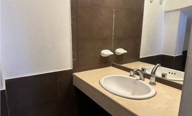 DEPARTAMENTO TRIPLEX ALQUILER temporada con jardín privado y parrilla!