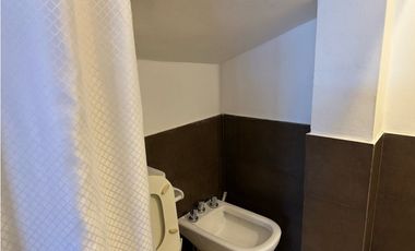 DEPARTAMENTO TRIPLEX ALQUILER temporada con jardín privado y parrilla!