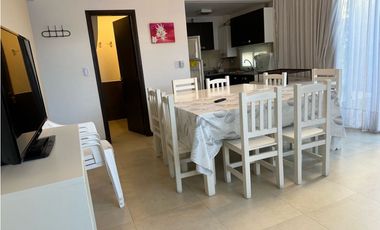 DEPARTAMENTO TRIPLEX ALQUILER temporada con jardín privado y parrilla!
