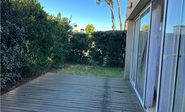 DEPARTAMENTO TRIPLEX ALQUILER temporada con jardín privado y parrilla!
