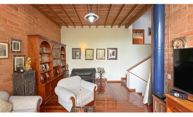 Venta de Casa en Unidad Cerrada El Poblado