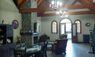 Chalet PH en venta en Parque Leloir