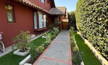 Casa en Venta en Cercana a colegio San Francisco