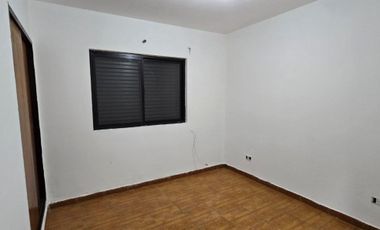 ALQUILER DE DEPARTAMENTO 3 AMBIENTES EN BARRIO COCA COLA