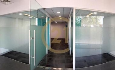 Arriendo Local 193 m2 7 Oficinas mas Planta Libre