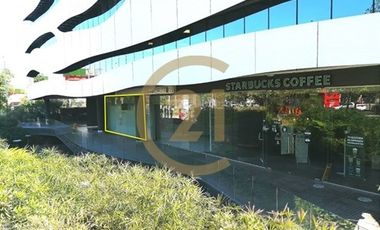 Arriendo Local 193 m2 7 Oficinas mas Planta Libre