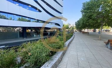 Arriendo Local 193 m2 7 Oficinas mas Planta Libre