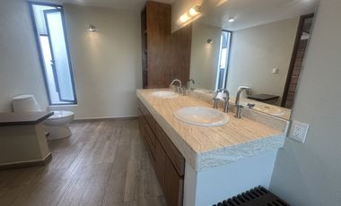 Jardines de la Montaña Venta casa en condominio