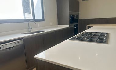 Jardines de la Montaña Venta casa en condominio