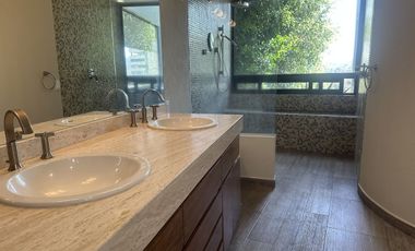 Jardines de la Montaña Venta casa en condominio