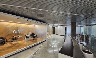 Oficina en torre corporativa