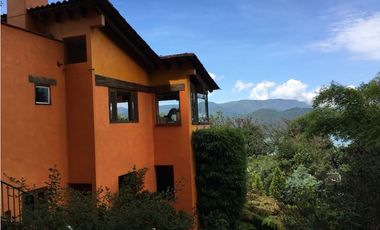 CV CASA VALLESANA CON HERMOSAS VISTAS, CALLE DELICIAS (ML)