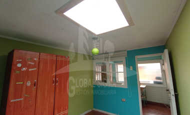 Se vende casa esquina 1 piso. Lo Prado