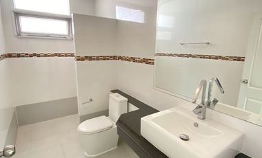 Detached House for Rent near Assumption College Sriracha