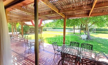 Hermosa casa en un entorno privilegiado