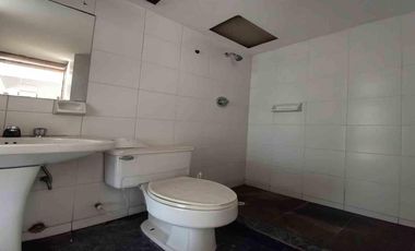 CASA EN ARRIENDO VERSALLES/ MANIZALES