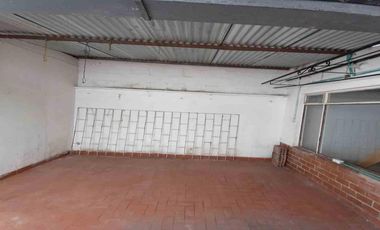 CASA EN ARRIENDO VERSALLES/ MANIZALES