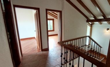 FINCA EN ARRIENDO UBICADA EN RIONEGRO SECTOR ROTONDA SAJONIA