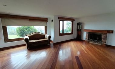 FINCA EN ARRIENDO UBICADA EN RIONEGRO SECTOR ROTONDA SAJONIA