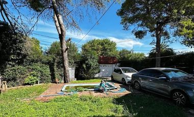 Casa en venta - 3 Dormitorios 1 Baño - 509Mts2 - Ituzaingó