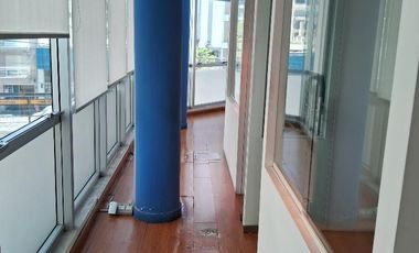 Gorostiaga 2300 - Excelente Oficina en Dúplex con Cochera Fija y Cubierta - Seguridad 24hs