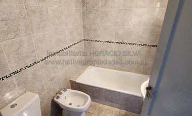 Deptos. 2 Amb. al Frente - Excelente Zona Comercial / Lanus Oeste