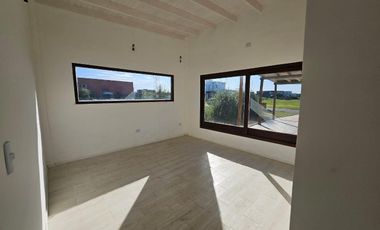 Casa en venta en San Sebastian, area 8