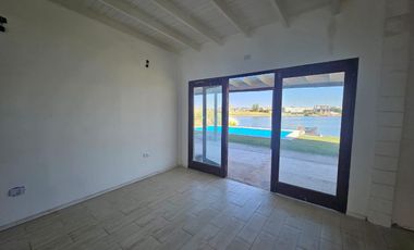 Casa en venta en San Sebastian, area 8