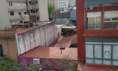 Depto a metros de estación cetrangolo - 2 amb al frente - 3er piso por escalera - luminoso en alquiler