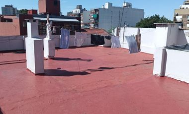 Depto a metros de estación cetrangolo - 2 amb al frente - 3er piso por escalera - luminoso en alquiler