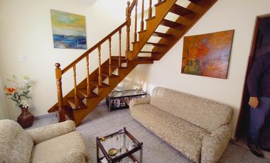 EN VENTA DOS CASAS SOBRE UN LOTE QUILMES OESTE