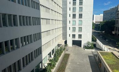 Excelente loft alquiler ideal para studio a estrenar en con cochera. Distrito Quartier, Retiro.