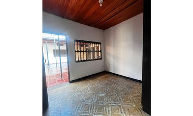 CASA BARRIO ALTICO