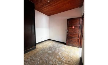CASA BARRIO ALTICO