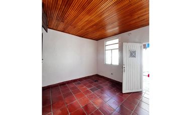 CASA BARRIO ALTICO